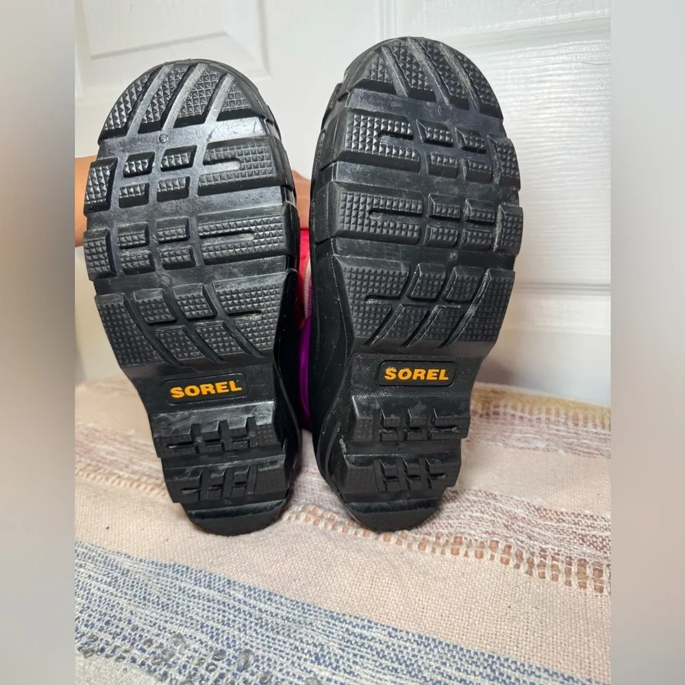 Sorel vibrant boots